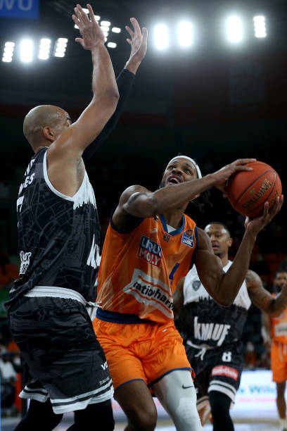 又在细节处 又在细节处